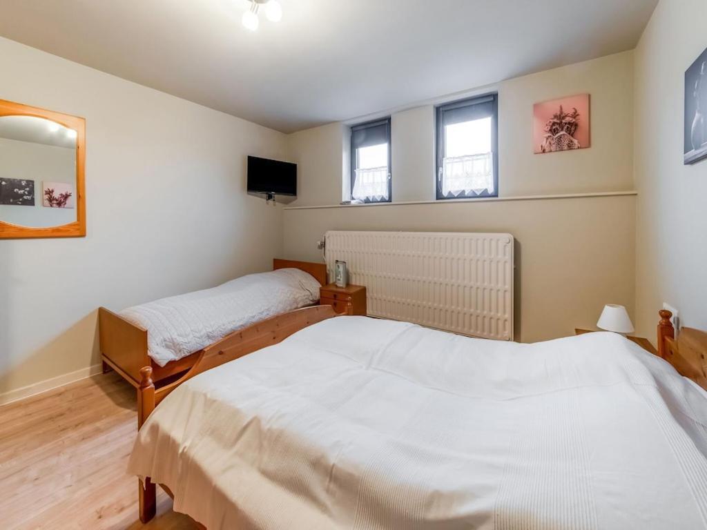 Atmospheric Holiday Home In B Llingen With Infrared Sauna 불랑쥬 외부 사진